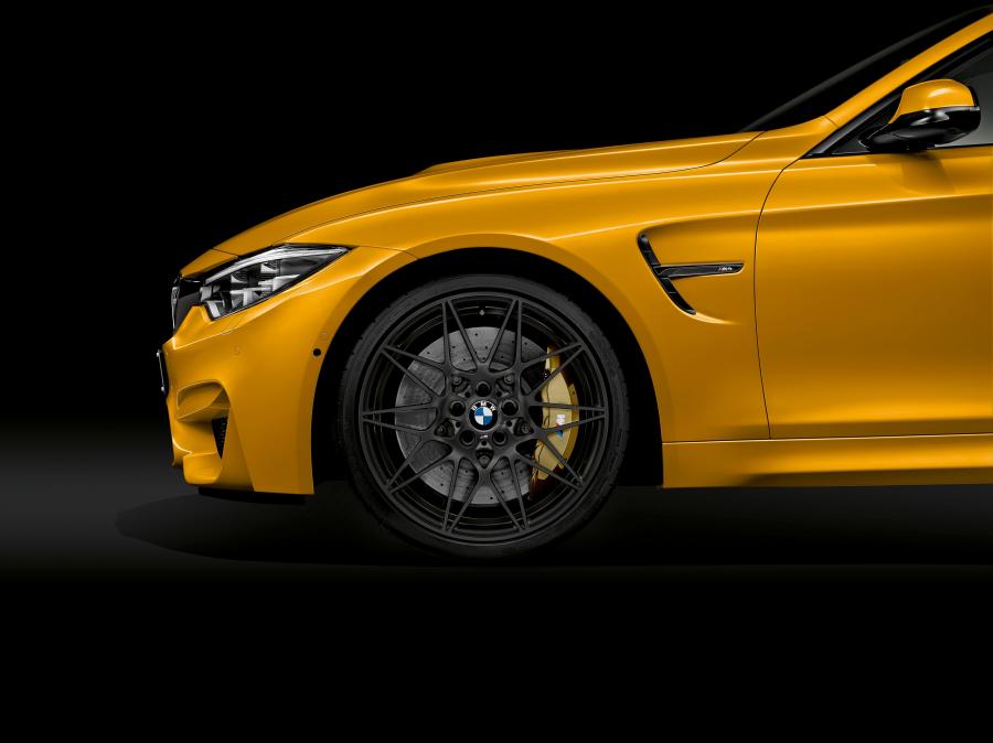 Детали экстерьера BMW M4 Convertible 30 Jahre Edition (F83) 2018 года  (WW) (фото 2 из 14)
